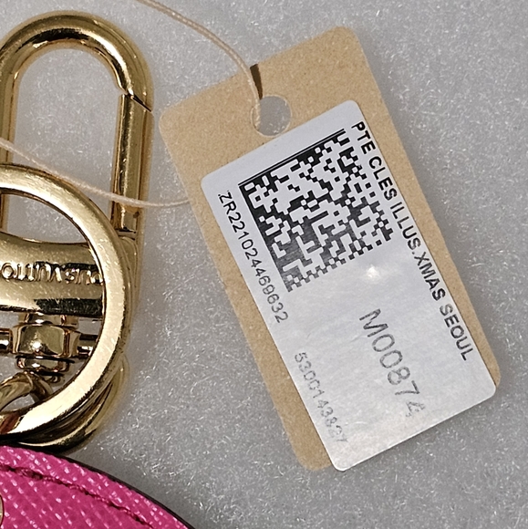 Louis Vuitton 2022 Christmas Seoul Bag Charm Key Ring NEW - Picture 7 of 10